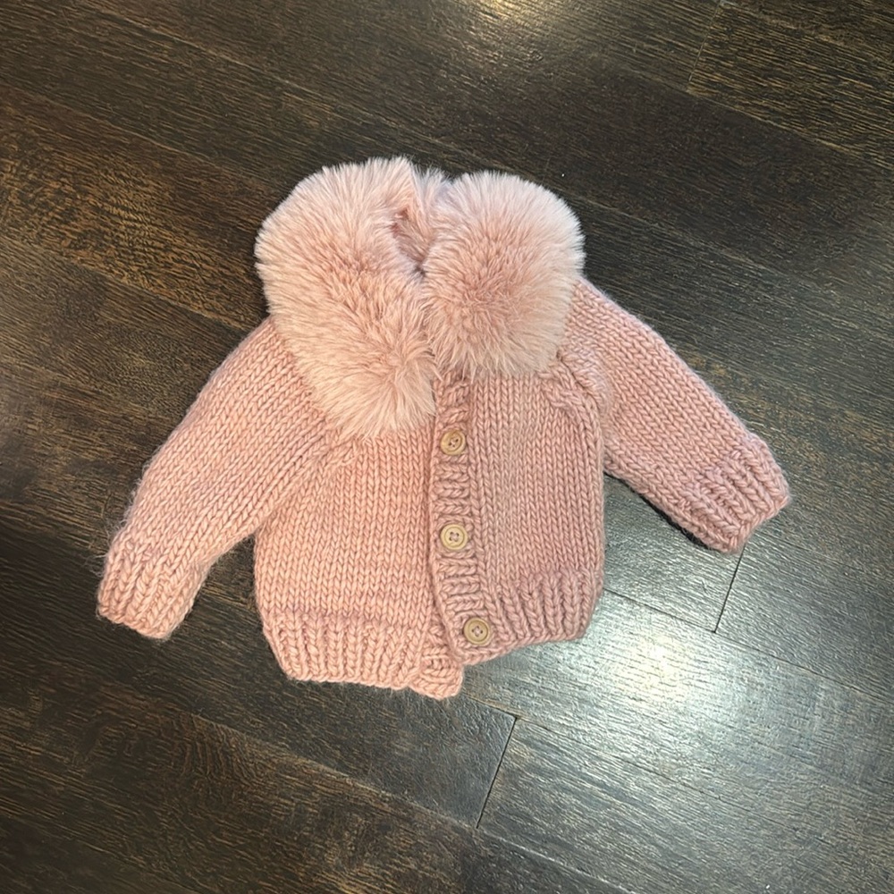 Baby girl’s sweater